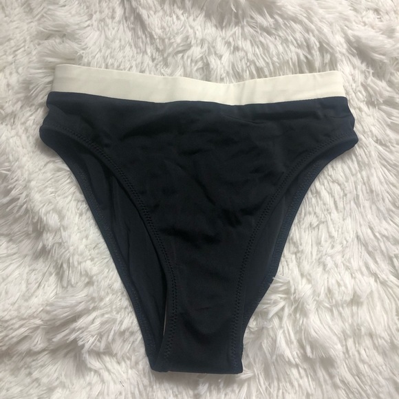 Free People The Christie Bikini Bottom - Picture 6 of 9